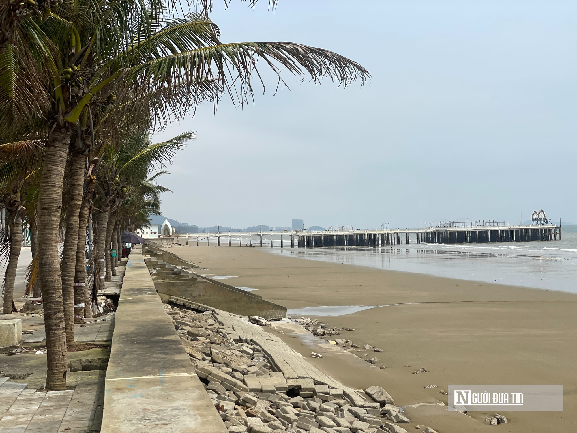 Chi gần 200 tỷ đồng khắc phục khu du lịch biển Hải Tiến- Ảnh 2.