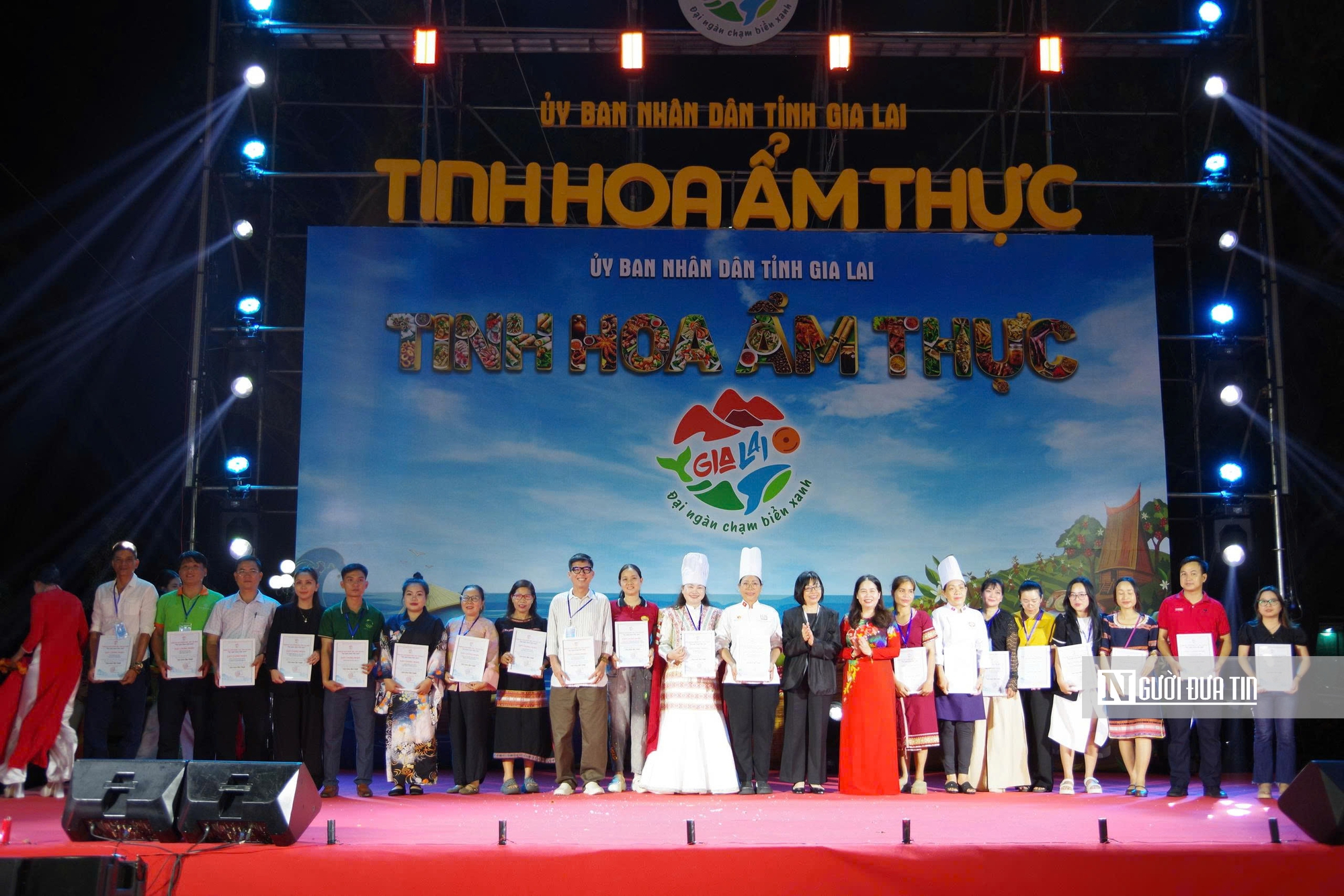 Quảng diễn ẩm thực sinh động tại Ngày hội tinh hoa ẩm thực Gia Lai lần thứ I/2026 - Ảnh 1.