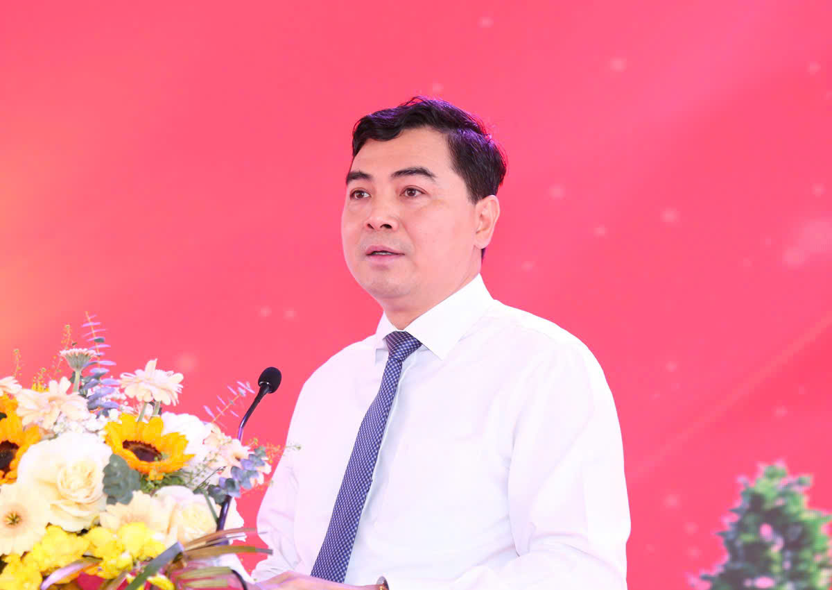 Đại tướng Lương Tam Quang dự lễ khởi công doanh trại đóng quân Công an tỉnh Thanh Hóa - Ảnh 3.