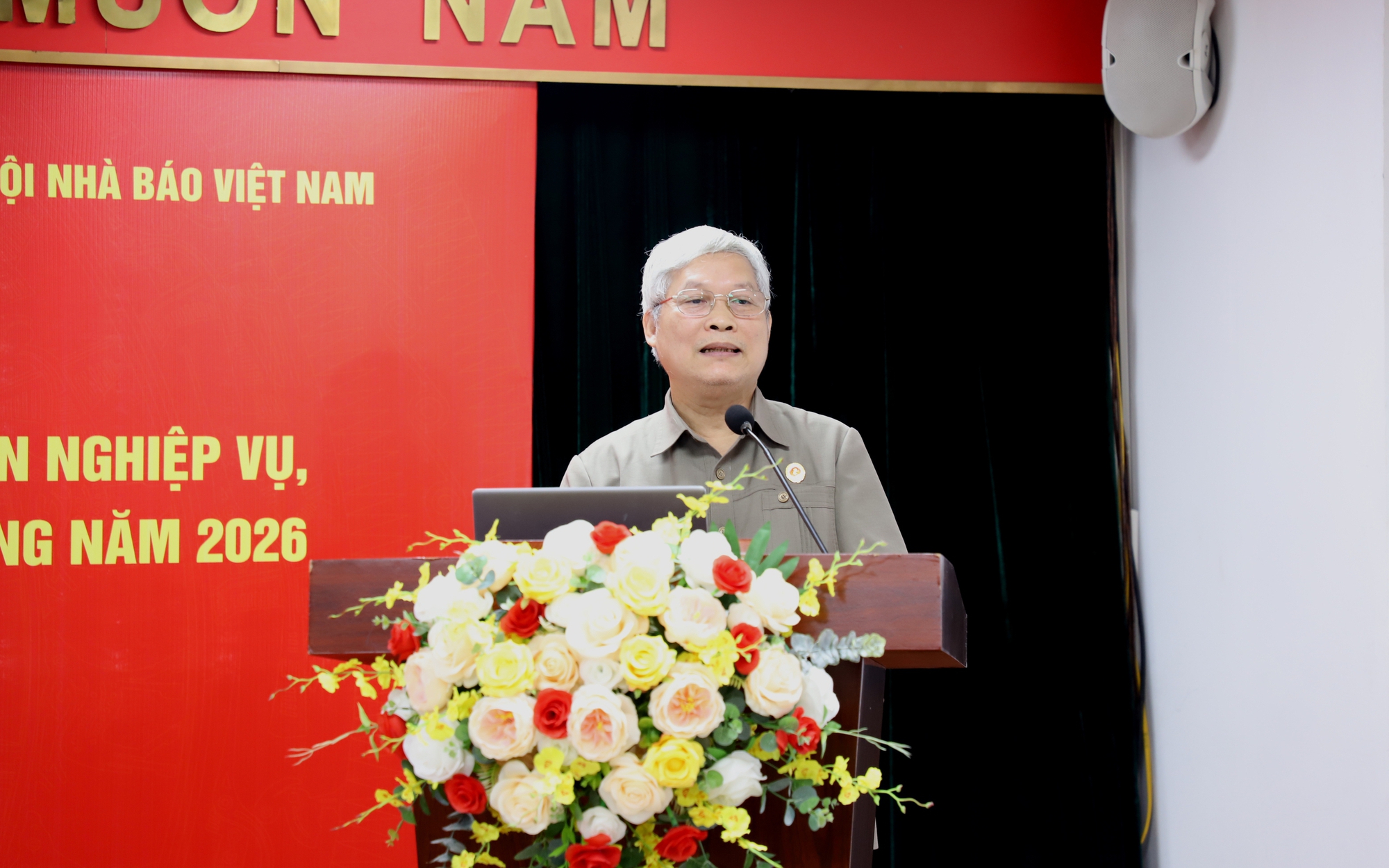 Hội nghị nhấn mạnh vai trò báo chí trong bảo vệ nền tảng tư tưởng của Đảng năm 2026