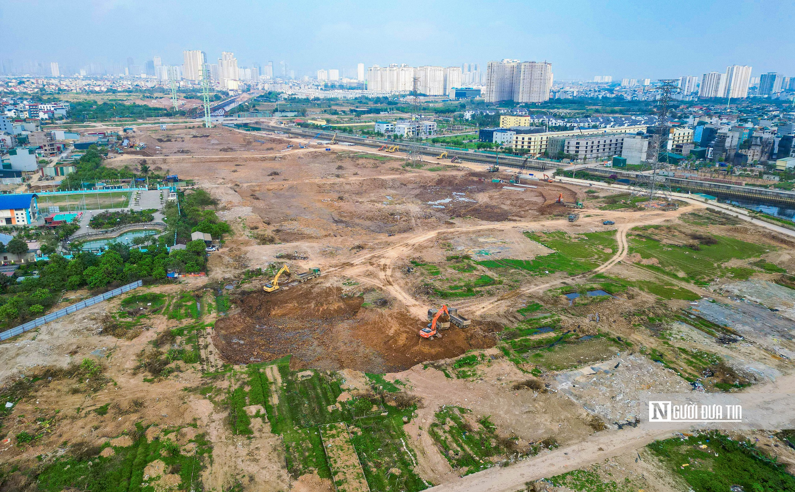 To&agrave;n cảnh thi c&ocirc;ng hồ điều h&ograve;a ph&iacute;a T&acirc;y H&agrave; Nội trị gi&aacute; 858 tỷ đồng - Ảnh 2.