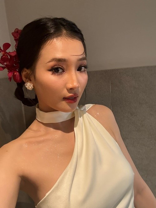 Nhan sắc dịu dàng của nữ diễn viên đóng cảnh gây ám ảnh trong Quỷ nhập tràng 2 - Ảnh 13.