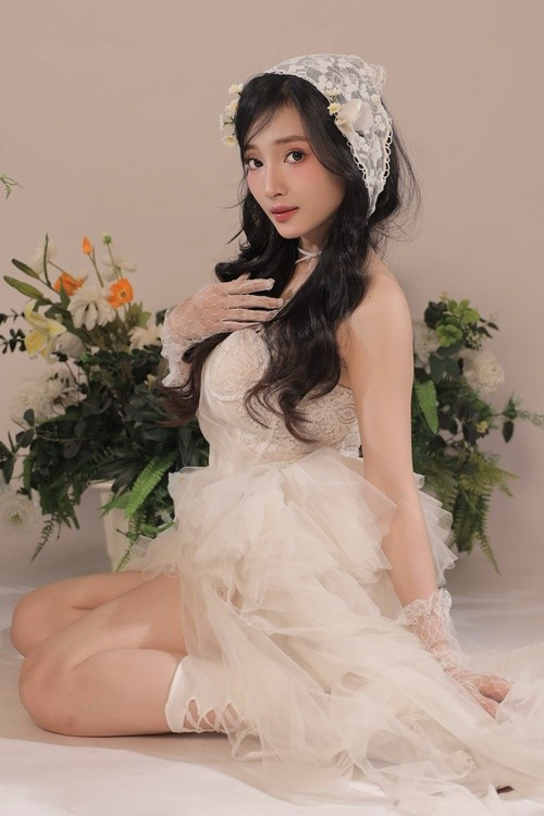 Nhan sắc dịu dàng của nữ diễn viên đóng cảnh gây ám ảnh trong Quỷ nhập tràng 2 - Ảnh 10.