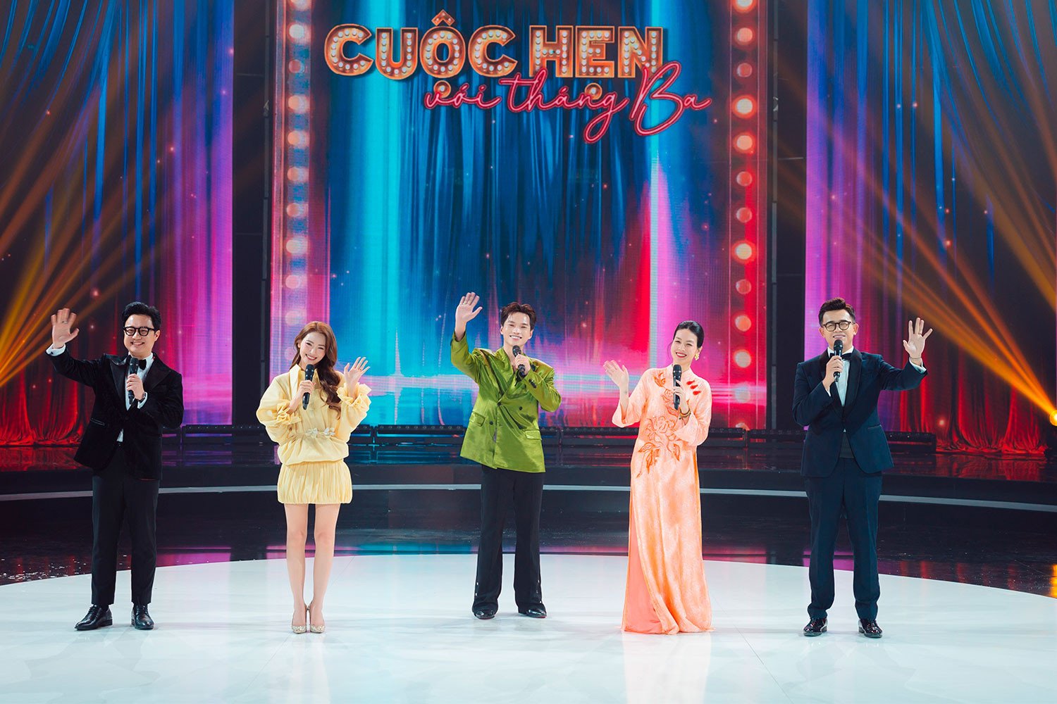 Tiết lộ hậu trường Táo Quân sẽ lên sóng VTV3 ngày mai, 29/3 - Ảnh 1.