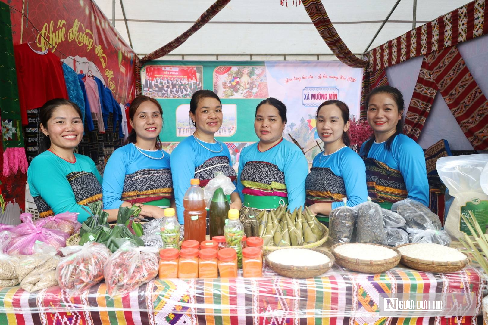 H&agrave;ng ng&agrave;n người trẩy hội Mường Xia nơi bi&ecirc;n viễn xứ Thanh- Ảnh 5.