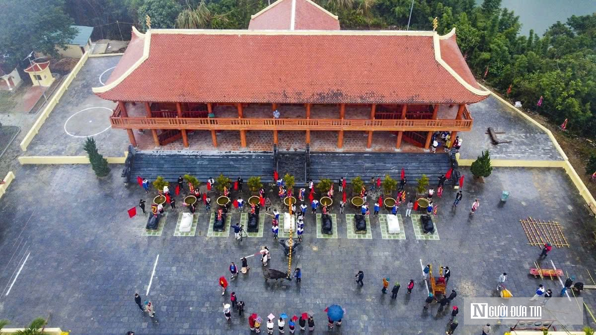 Về đền Ch&iacute;n Gian xem nghi lễ d&acirc;ng tr&acirc;u tế trời, kết nối ch&iacute;n mường người Th&aacute;i xứ Thanh  - Ảnh 1.