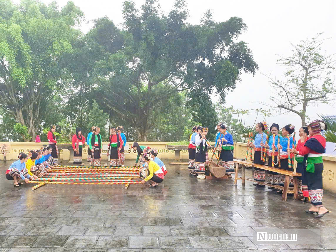 Về đền Ch&iacute;n Gian xem nghi lễ d&acirc;ng tr&acirc;u tế trời, kết nối ch&iacute;n mường người Th&aacute;i xứ Thanh  - Ảnh 5.