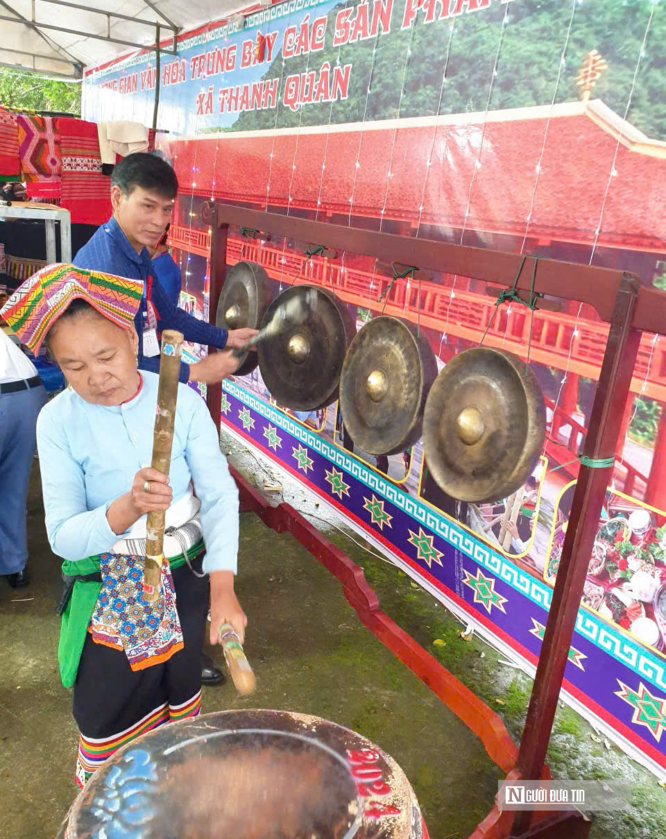 Về đền Ch&iacute;n Gian xem nghi lễ d&acirc;ng tr&acirc;u tế trời, kết nối ch&iacute;n mường người Th&aacute;i xứ Thanh  - Ảnh 7.