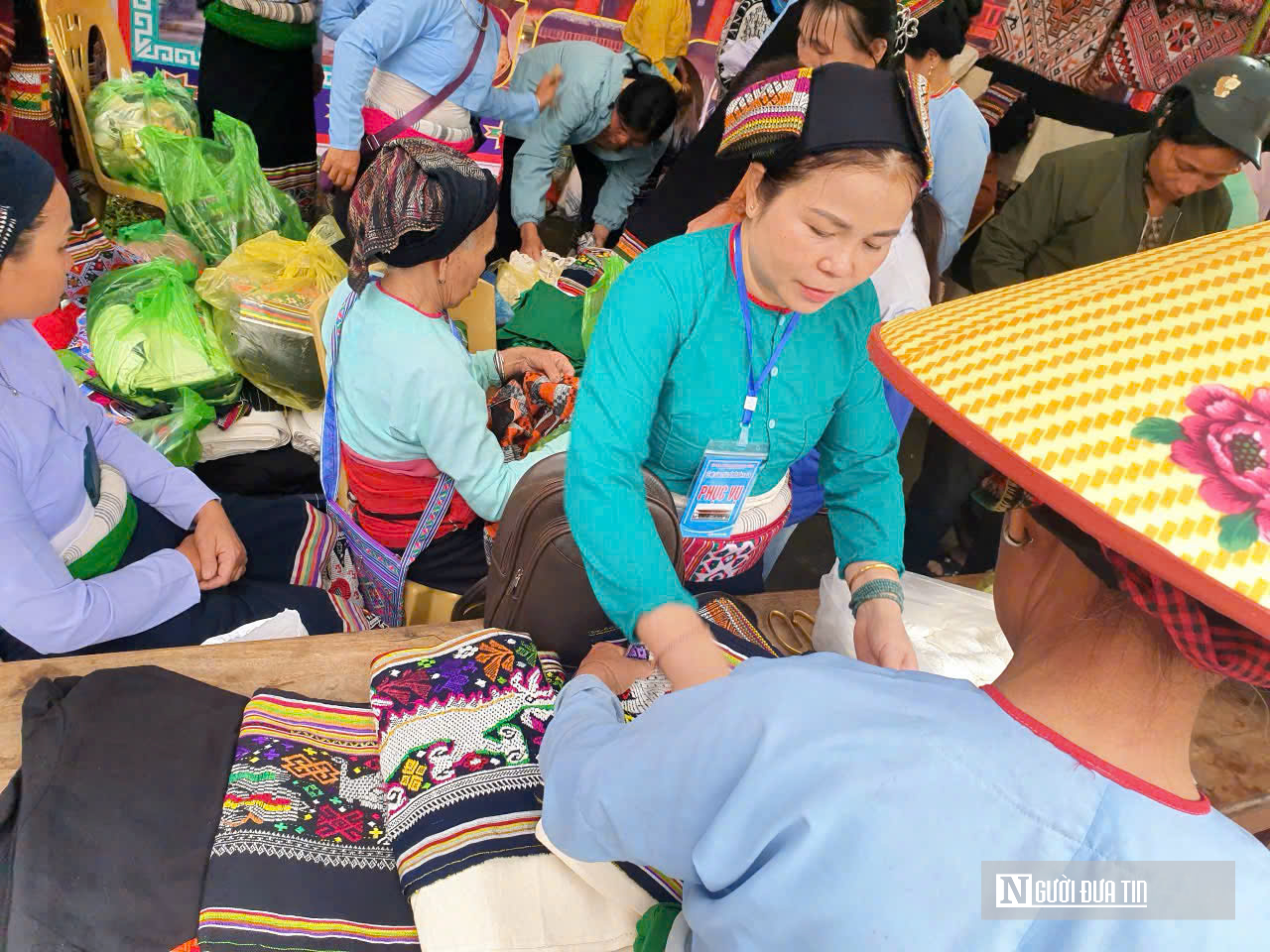 Về đền Ch&iacute;n Gian xem nghi lễ d&acirc;ng tr&acirc;u tế trời, kết nối ch&iacute;n mường người Th&aacute;i xứ Thanh  - Ảnh 11.