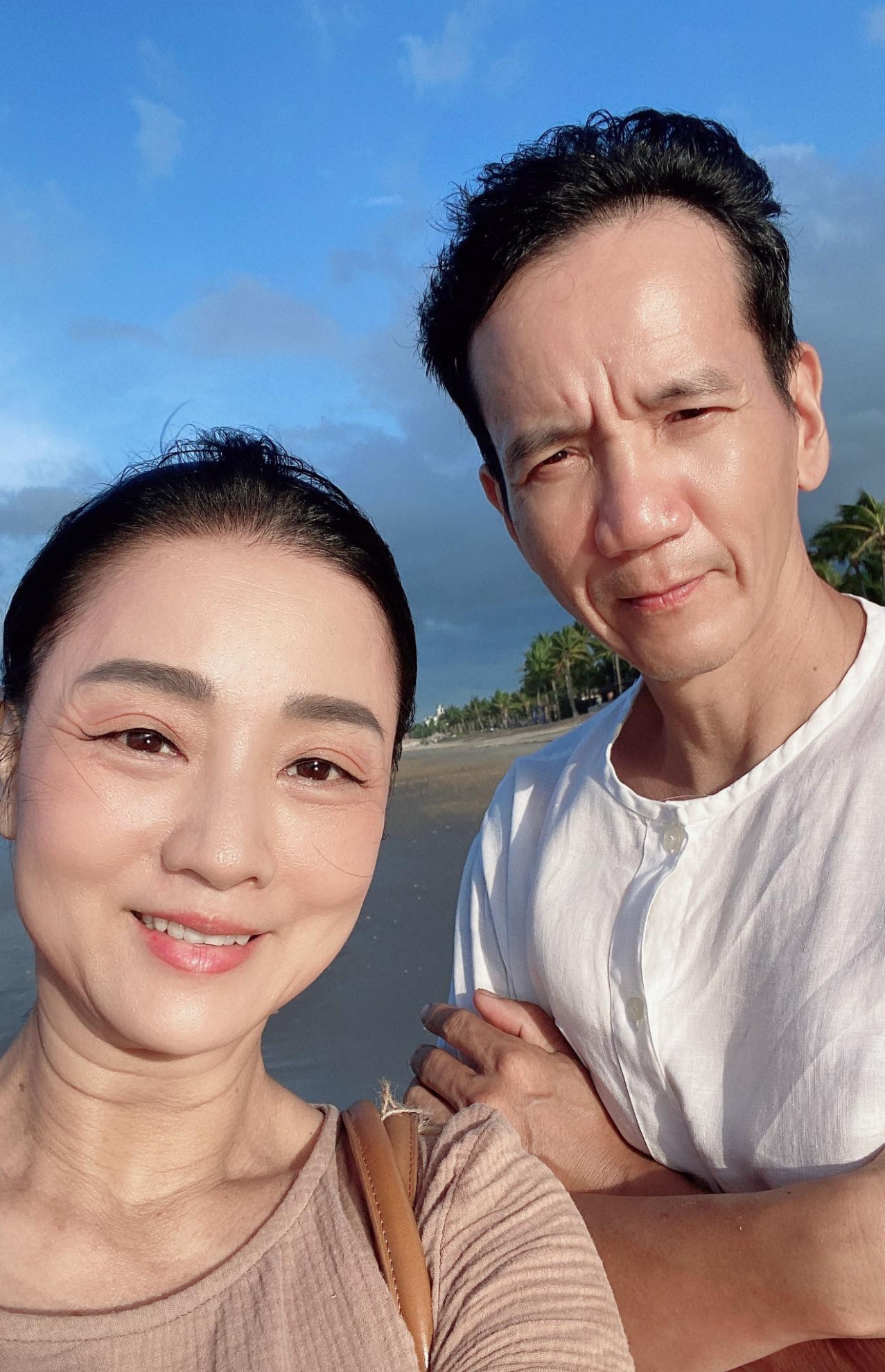 Nữ NSƯT tuổi 54 vẫn được gọi là 