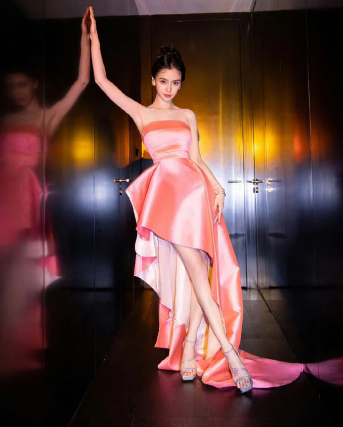 Nữ diễn viên đơn thân từng khiến cả Cbiz “đứng hình” với nhan sắc tựa búp bê sống vẫn đẹp bất chấp thời gian - Ảnh 6.