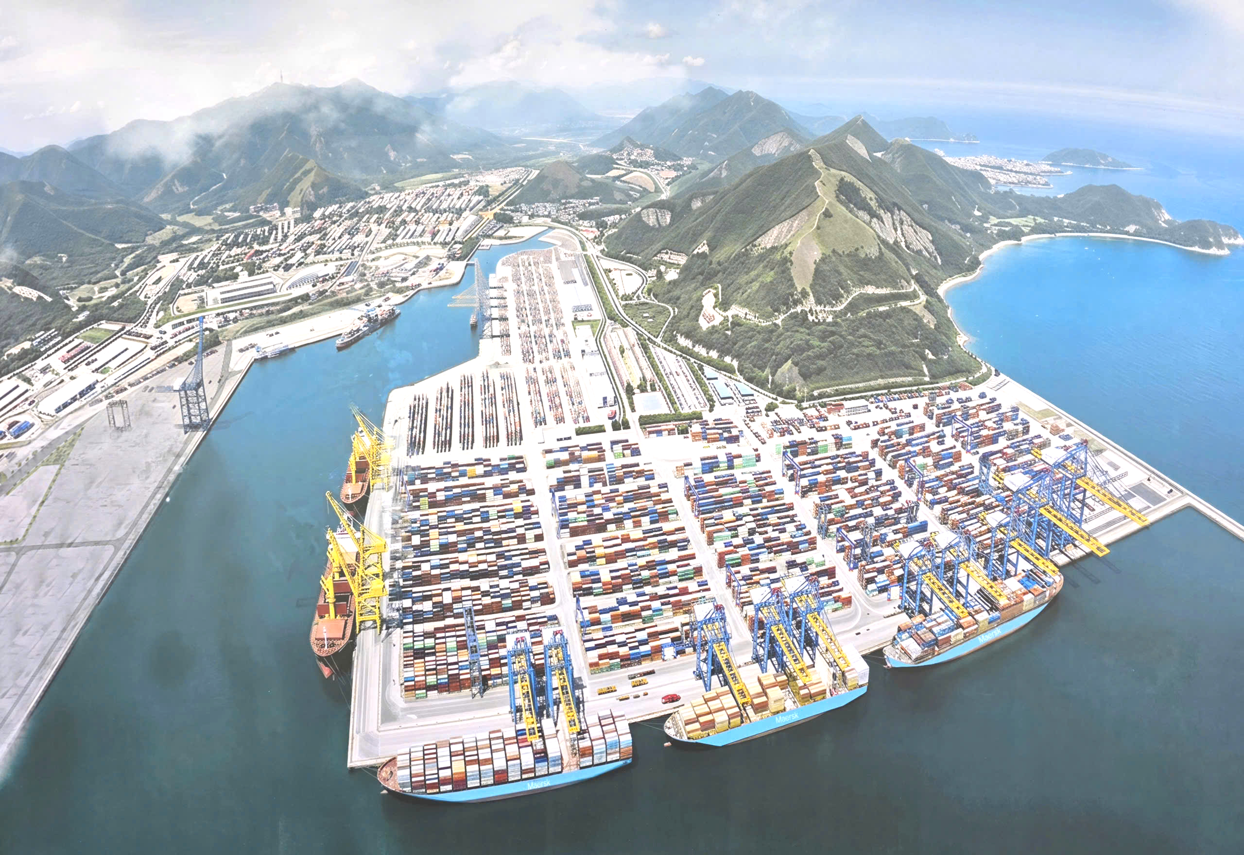 Siêu cảng Liên Chiểu khởi động giai đoạn mới, cú hích đưa Đà Nẵng ra biển lớn - Ảnh 3.