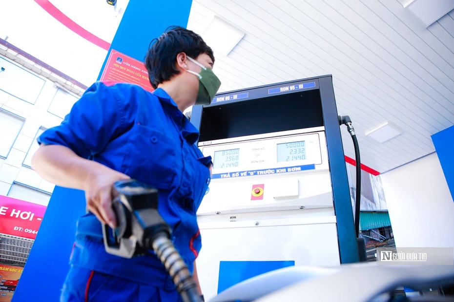 Chi tạm ứng 8.000 tỷ đồng cho Quỹ Bình ổn giá xăng dầu- Ảnh 1. Chi tạm ứng 8.000 tỷ đồng cho Quỹ Bình ổn giá xăng dầu- Ảnh 1.