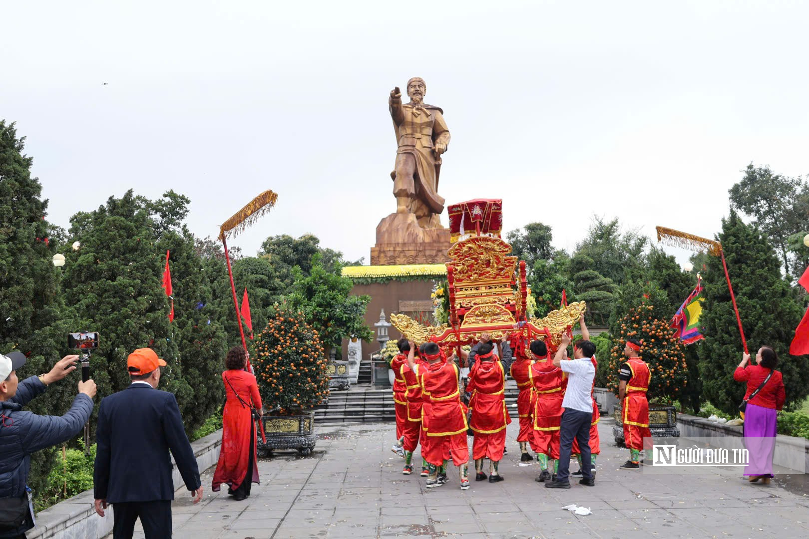 H&agrave;ng ngh&igrave;n người về khai hội Từ Lương X&acirc;m- Ảnh 6.