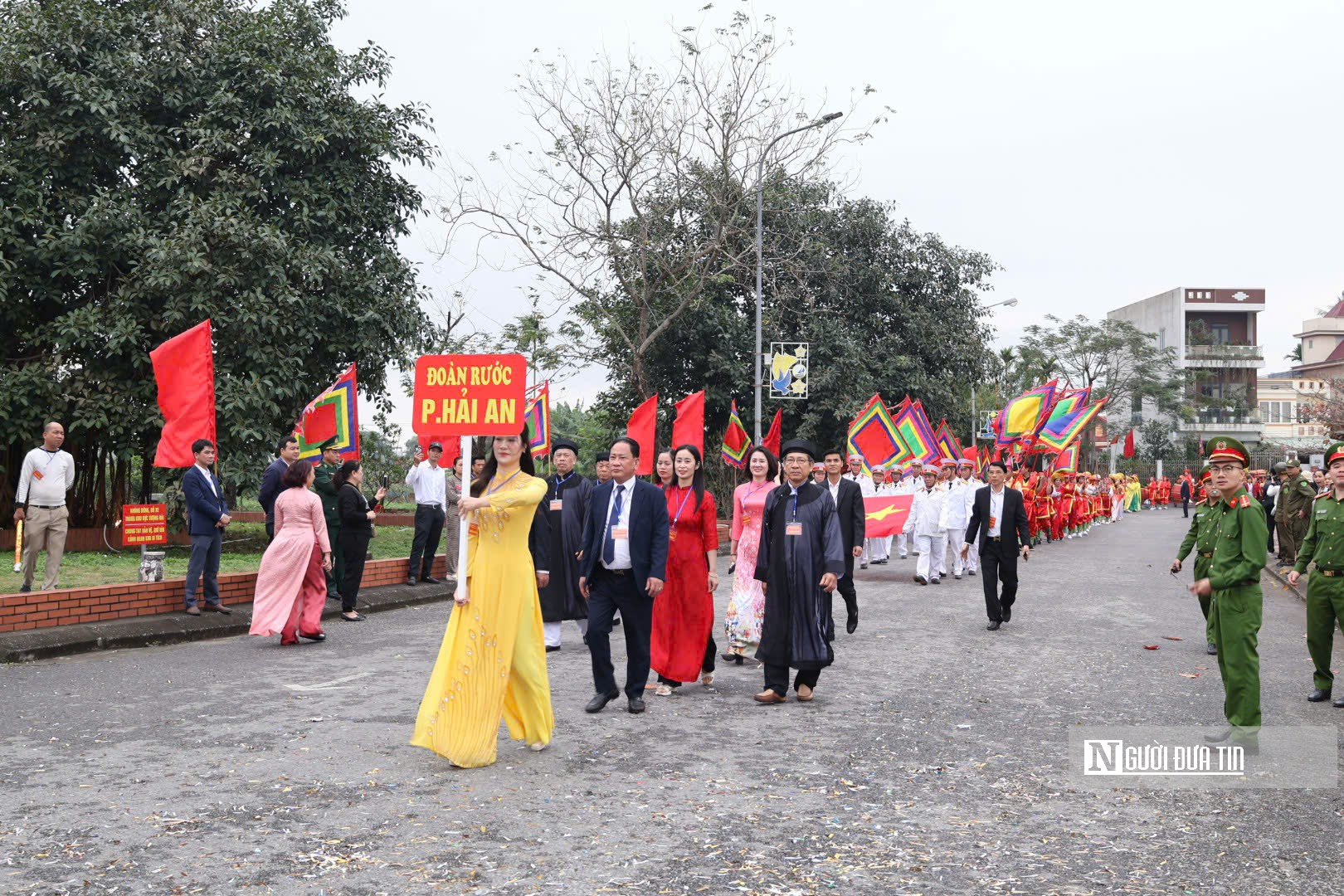 H&agrave;ng ngh&igrave;n người về khai hội Từ Lương X&acirc;m- Ảnh 7.