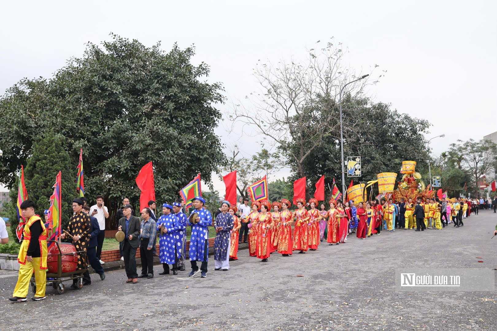 H&agrave;ng ngh&igrave;n người về khai hội Từ Lương X&acirc;m- Ảnh 11.