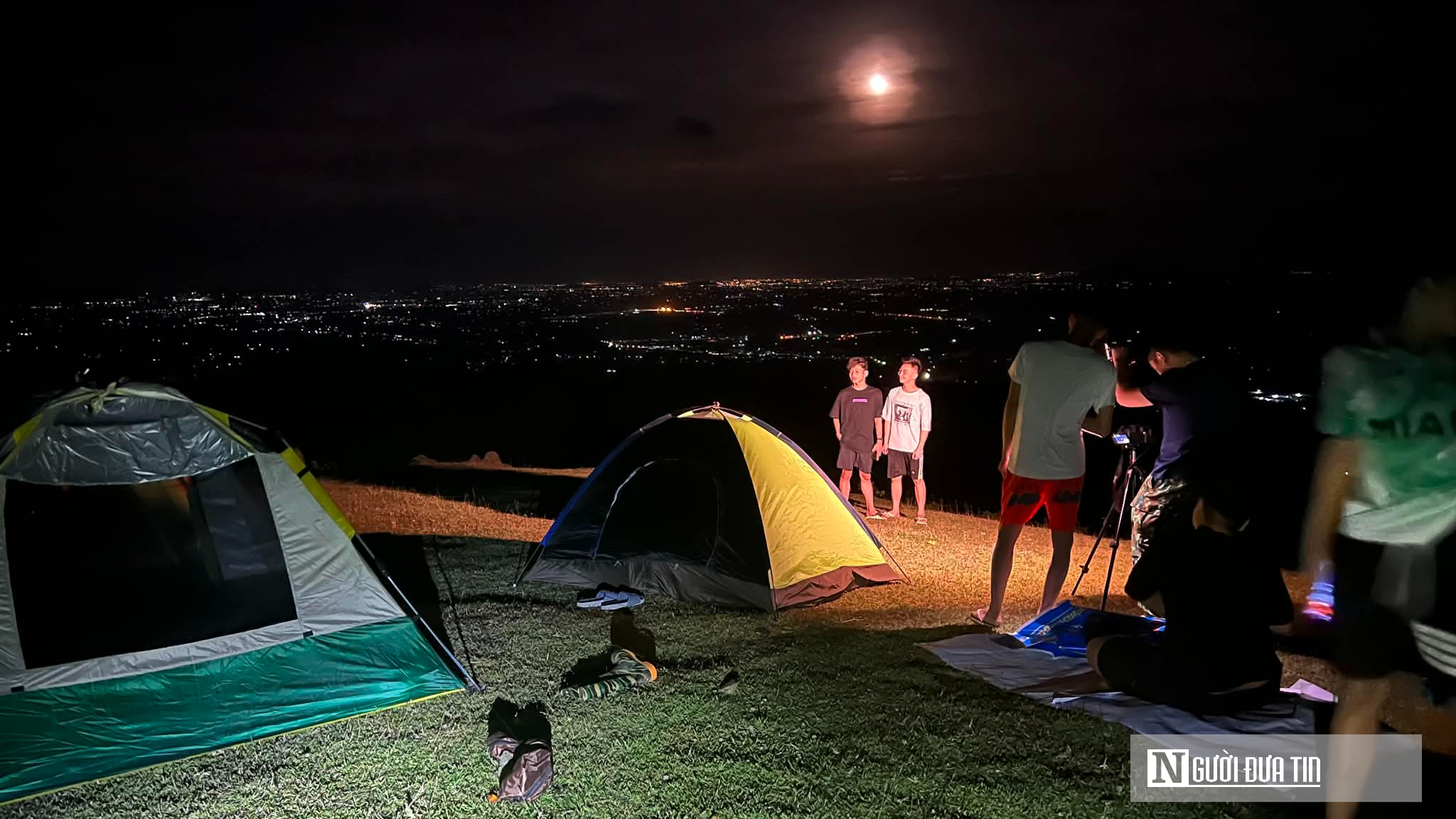 Điểm săn mây đẹp mê hồn trên đỉnh Pù Xèo, 'Tà Xùa thứ hai' ở xứ Thanh vẫn chưa được nhiều người biết đến- Ảnh 8. Điểm săn mây đẹp mê hồn trên đỉnh Pù Xèo, 'Tà Xùa thứ hai' ở xứ Thanh vẫn chưa được nhiều người biết đến- Ảnh 8.