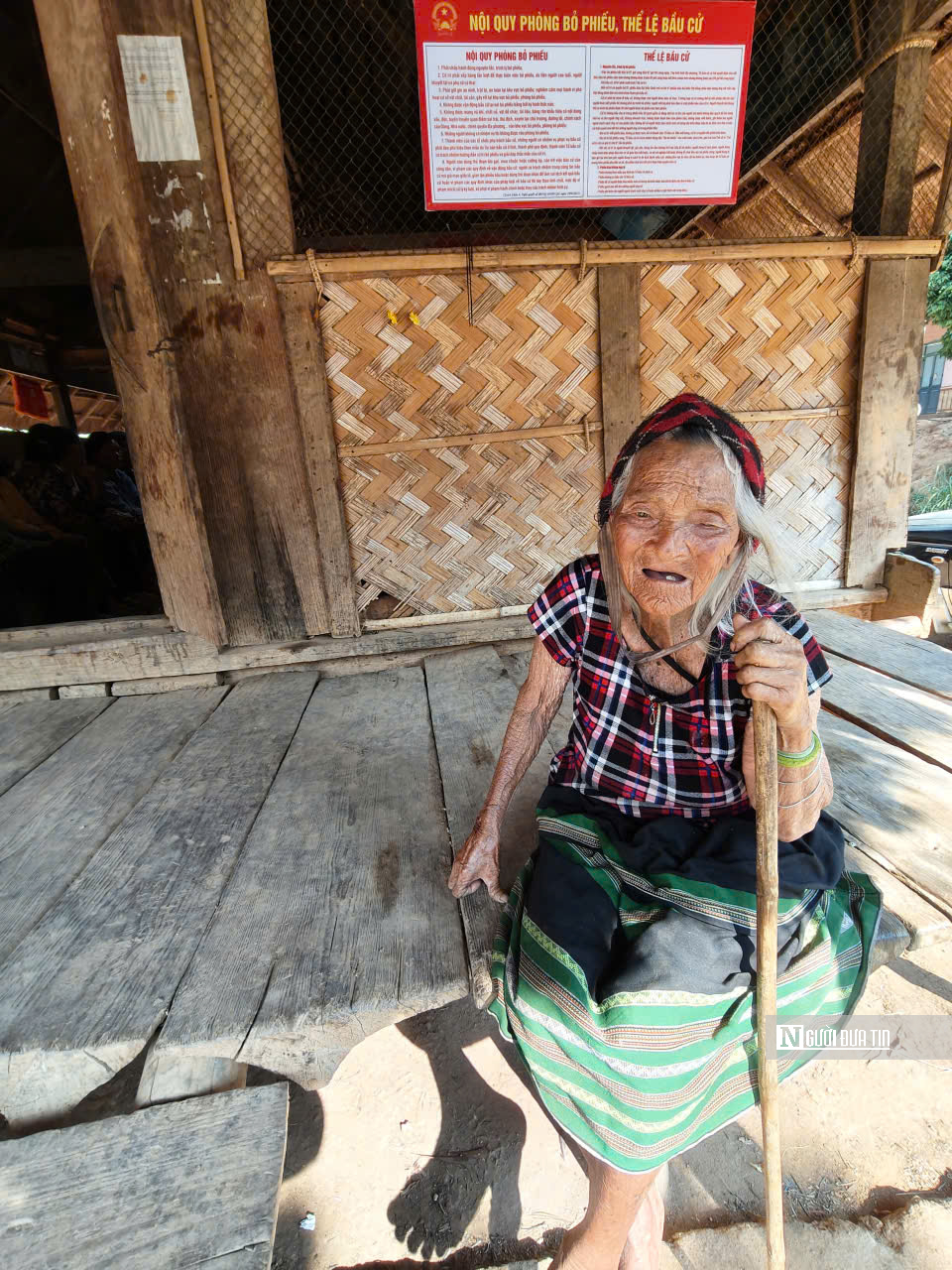 Quảng Ng&atilde;i: Phổ biến ph&aacute;p luật cho người d&acirc;n v&ugrave;ng bi&ecirc;n giới, ngăn ngừa hủ tục lạc hậu- Ảnh 3.