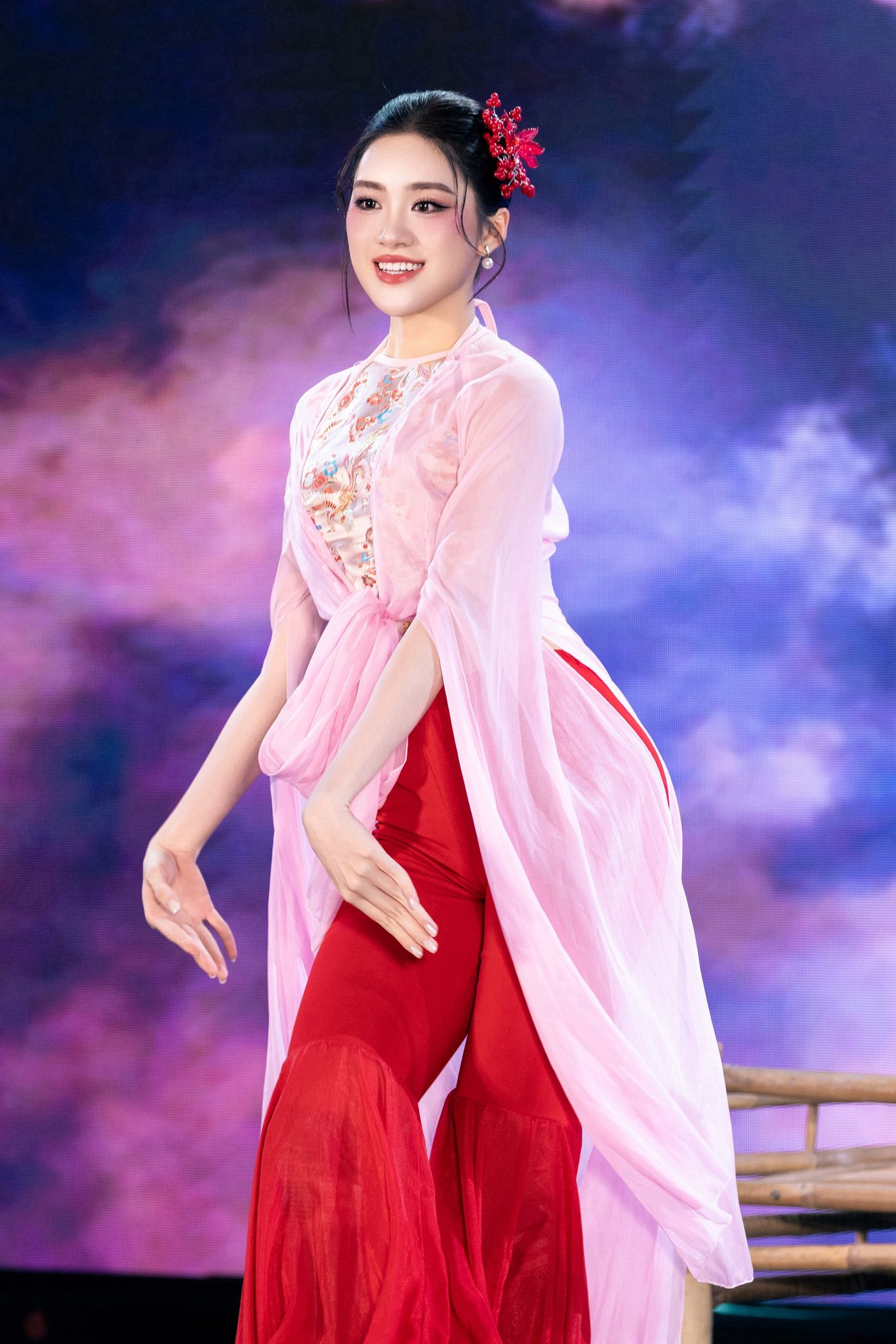 - Ảnh 6. - Ảnh 6.