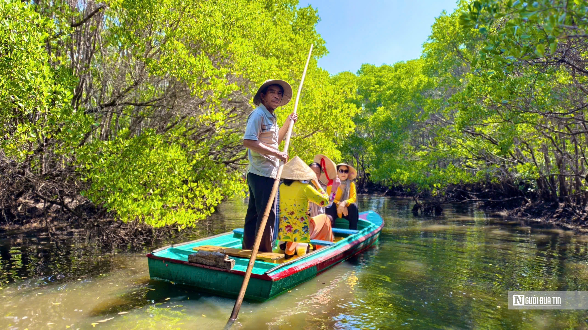 Ngắm đầm ngập mặn tựa “miền Tây thu nhỏ” ở Quảng Ngãi- Ảnh 9. Ngắm đầm ngập mặn tựa “miền Tây thu nhỏ” ở Quảng Ngãi- Ảnh 9.
