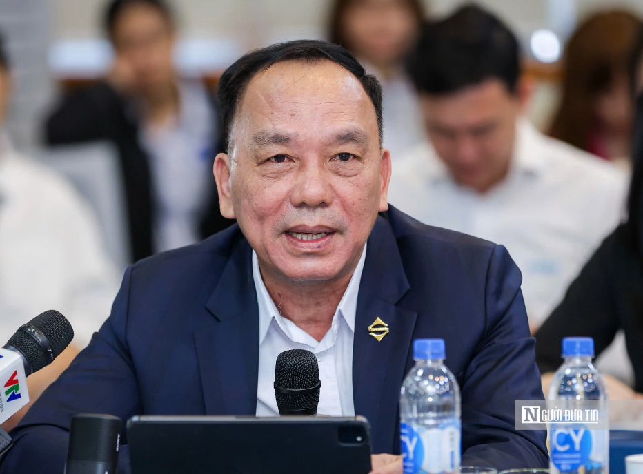 Giá vé máy bay đứng trước đà tăng: Bài toán cân bằng giữa doanh nghiệp và hành khách- Ảnh 1.