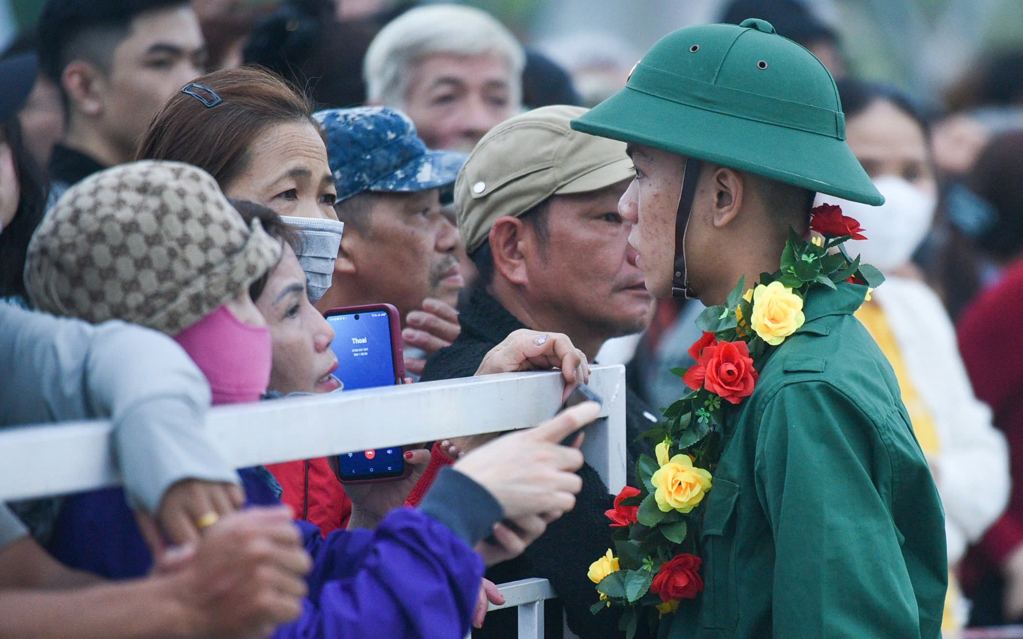 Chủ tịch Quốc hội Trần Thanh Mẫn dự lễ giao nhận quân tại Tp.HCM- Ảnh 15. Chủ tịch Quốc hội Trần Thanh Mẫn dự lễ giao nhận quân tại Tp.HCM- Ảnh 15.