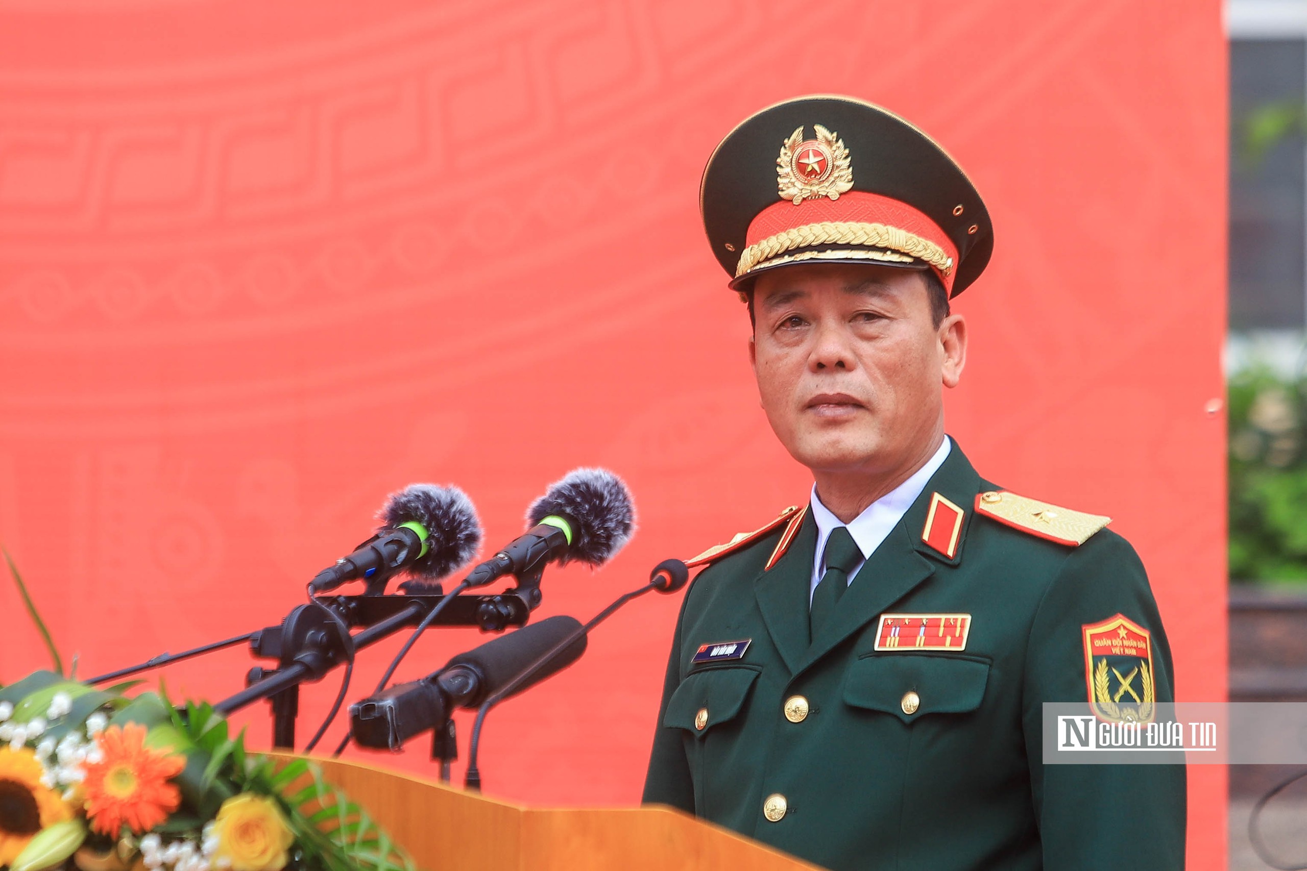 Bí thư Hà Nội tặng hoa, động viên 440 tân binh lên đường nhập ngũ- Ảnh 9. Bí thư Hà Nội tặng hoa, động viên 440 tân binh lên đường nhập ngũ- Ảnh 9.