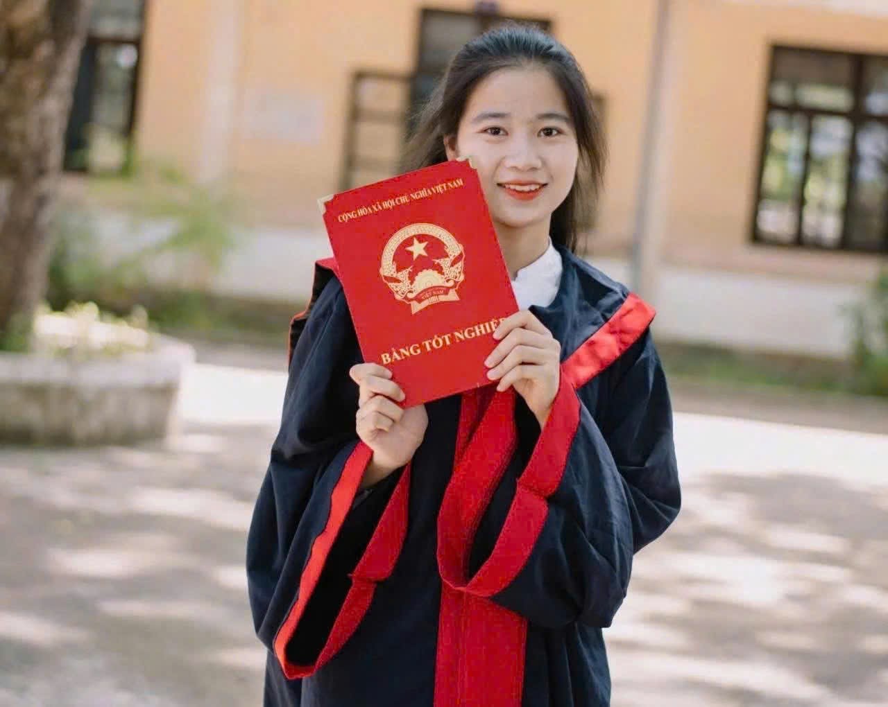 Nữ dược sĩ xung phong nhập ngũ và hành trình viết tiếp ước mơ- Ảnh 1.