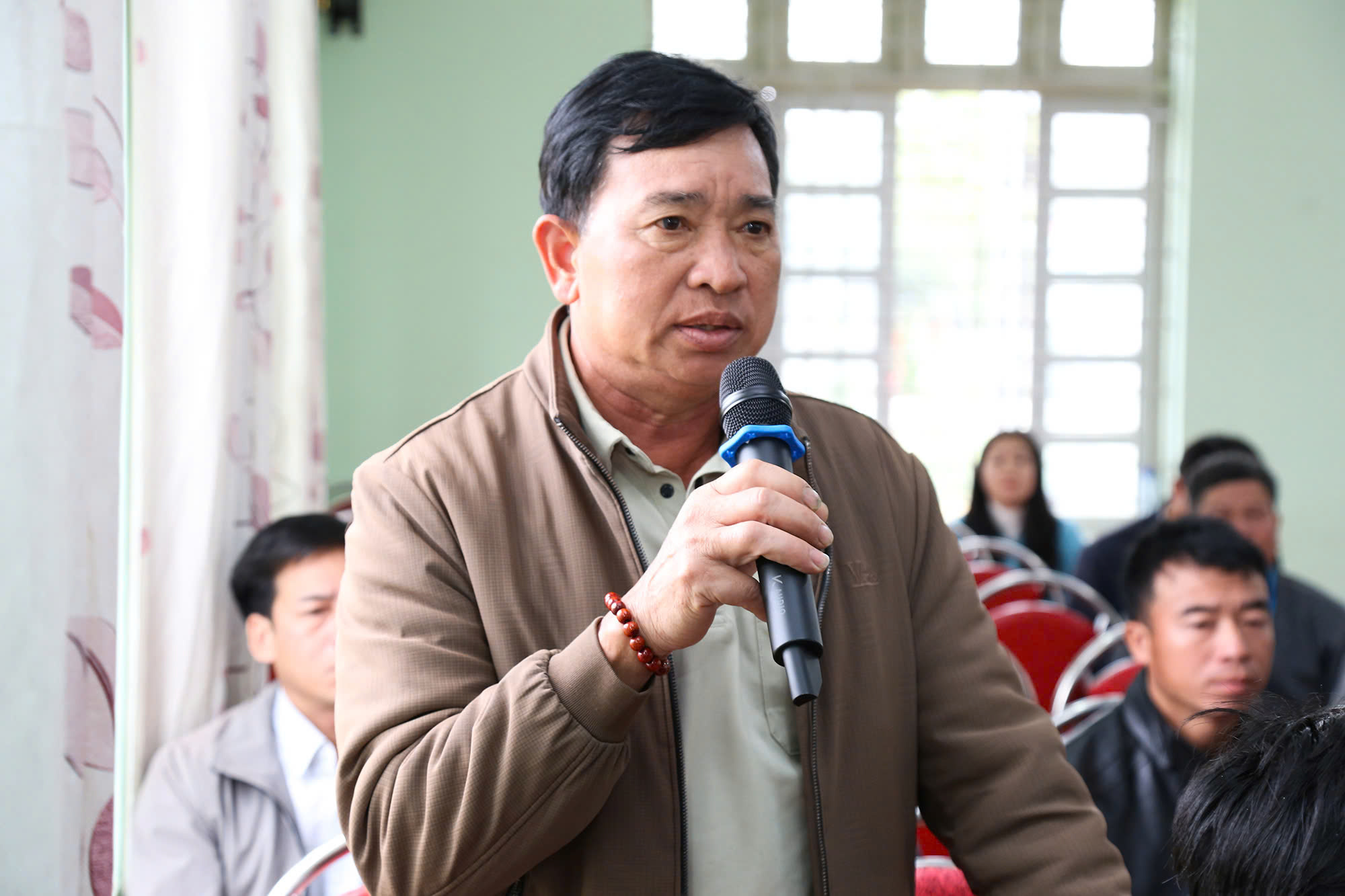 B&agrave; H&agrave; Thị Nga: Lắng nghe t&acirc;m tư, nguyện vọng của cử tri v&ugrave;ng cao - Ảnh 4.