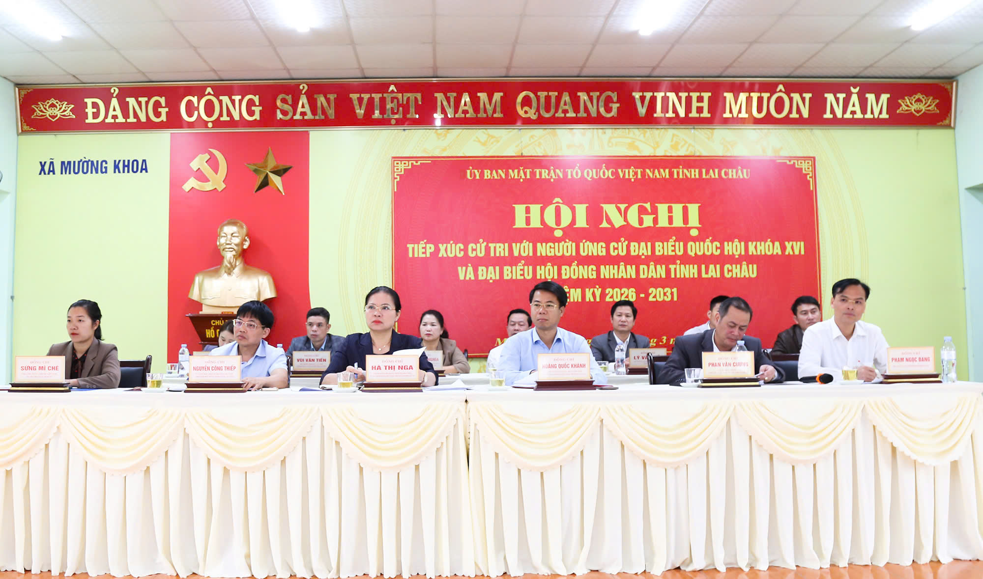 B&agrave; H&agrave; Thị Nga: Lắng nghe t&acirc;m tư, nguyện vọng của cử tri v&ugrave;ng cao - Ảnh 1.