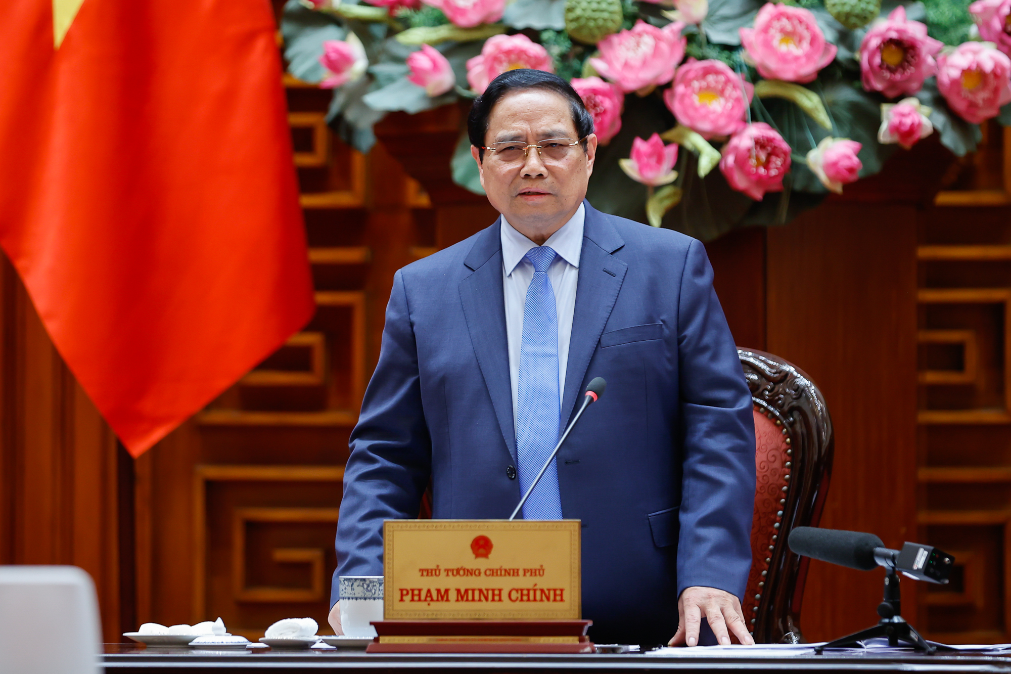 Ứng phó xung đột Trung Đông, Thủ tướng yêu cầu nắm chắc tình hình, không chủ quan - Ảnh 1.