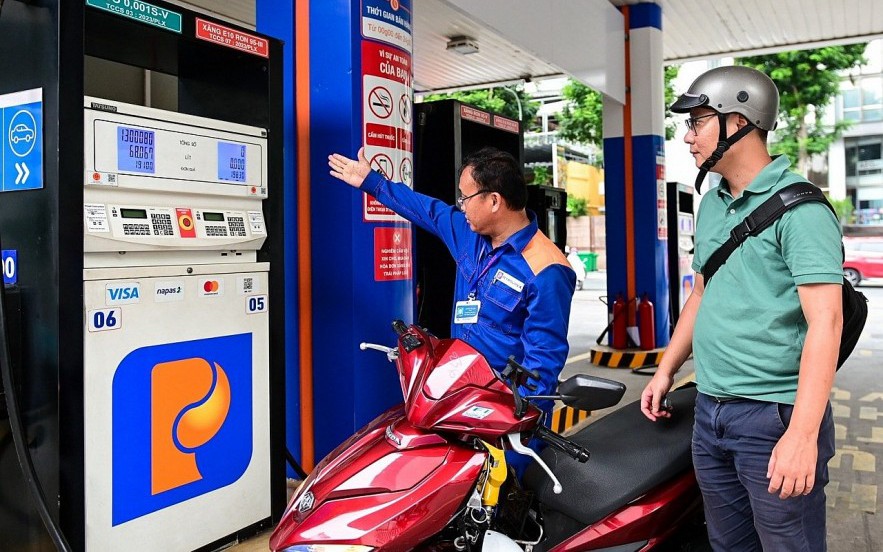 Xăng dầu tăng giá mạnh từ chiều nay, dầu hỏa tăng hơn 7.000 đồng/lít