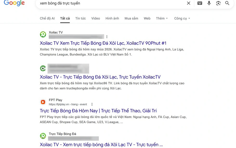 B&eacute; 8 tuổi ở Nghệ An bị bỏng nặng thực quản do uống nhầm bột th&ocirc;ng cống - Ảnh 2.