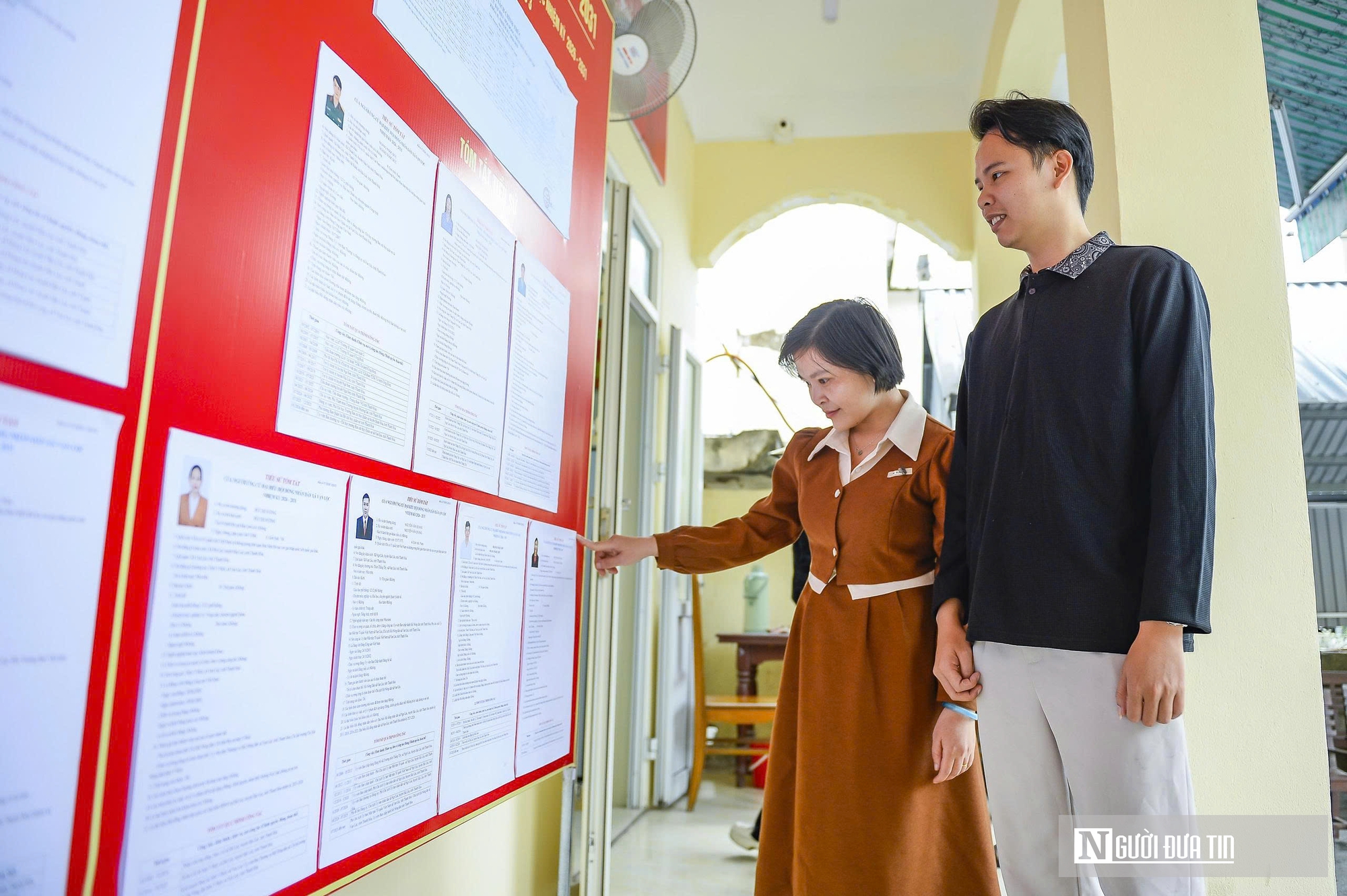 Bố tr&iacute; h&ograve;m phiếu lưu động cho cử tri yếu thế trước ng&agrave;y bầu cử- Ảnh 5.