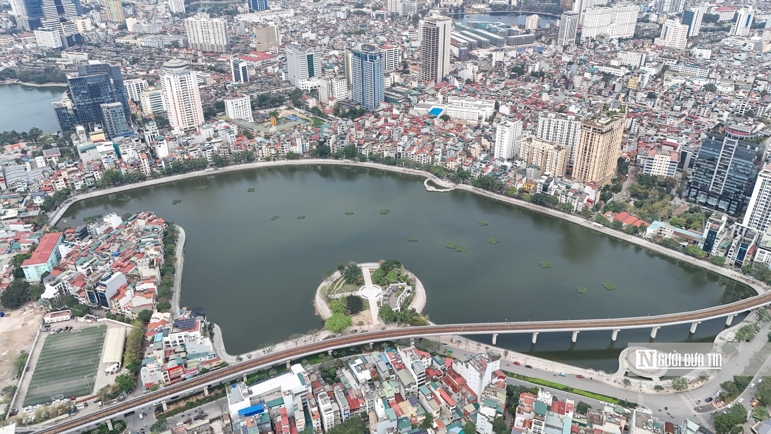 H&agrave; Nội: Cận cảnh c&ocirc;ng tr&igrave;nh ch&agrave;o mừng bầu cử - Ảnh 2.