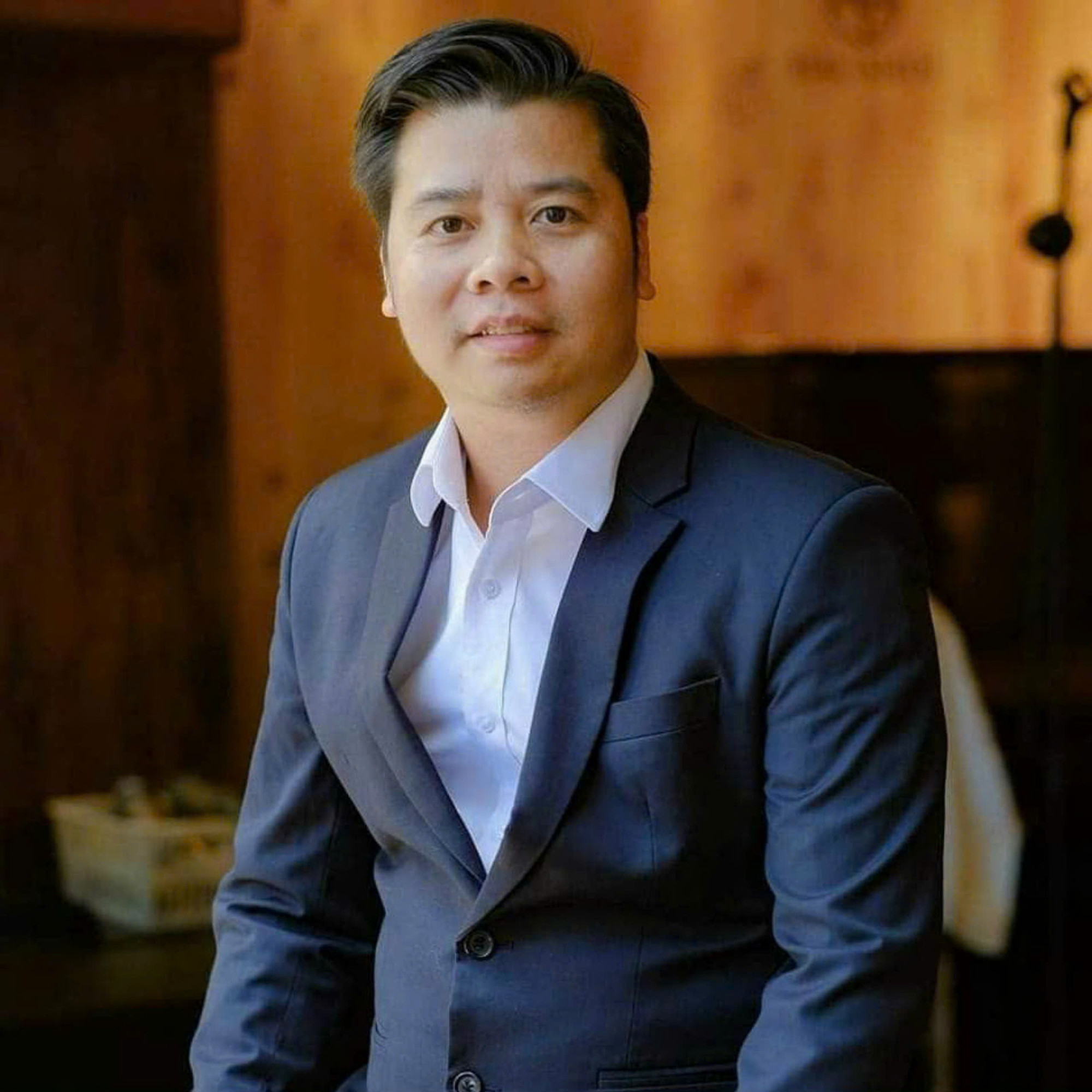 Cửa hàng xăng dầu ở Hà Nội cạn nguồn, gọi 10 đầu mối vẫn không có hàng - Ảnh 2.