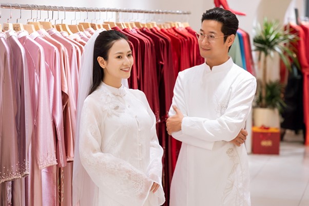 Nữ diễn viên phim giờ vàng VTV chính thức lên xe hoa sau 5 năm hoãn cưới - Ảnh 3.