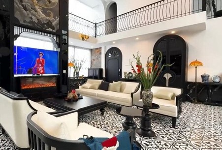 Cuộc sống đáng ngưỡng mộ của nữ NSND trẻ nhất Việt Nam trong biệt phủ nghỉ dưỡng rộng 8.000m2- Ảnh 5.