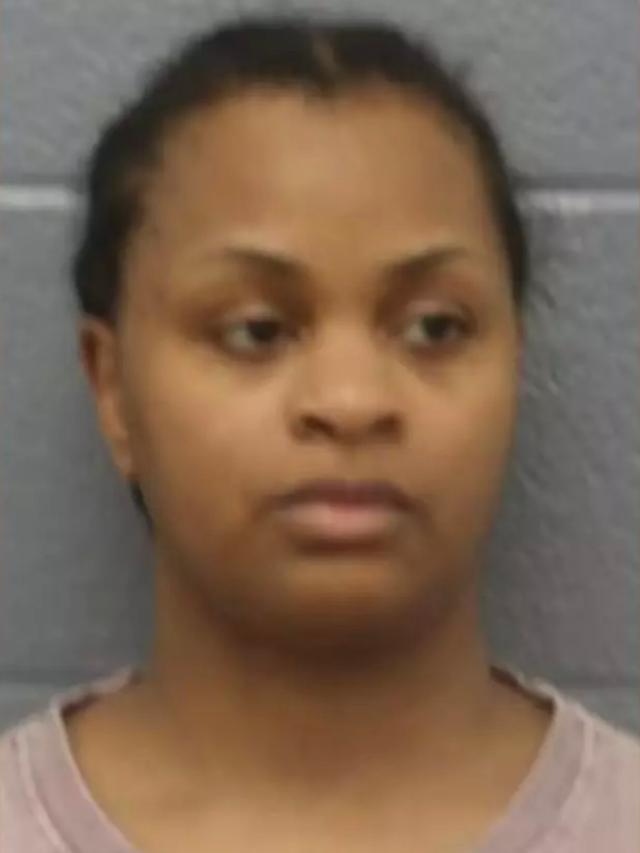 Ph&aacute;t hiện thi thể 2 đứa trẻ tại c&ocirc;ng vi&ecirc;n, người mẹ bị bắt - Ảnh 1.