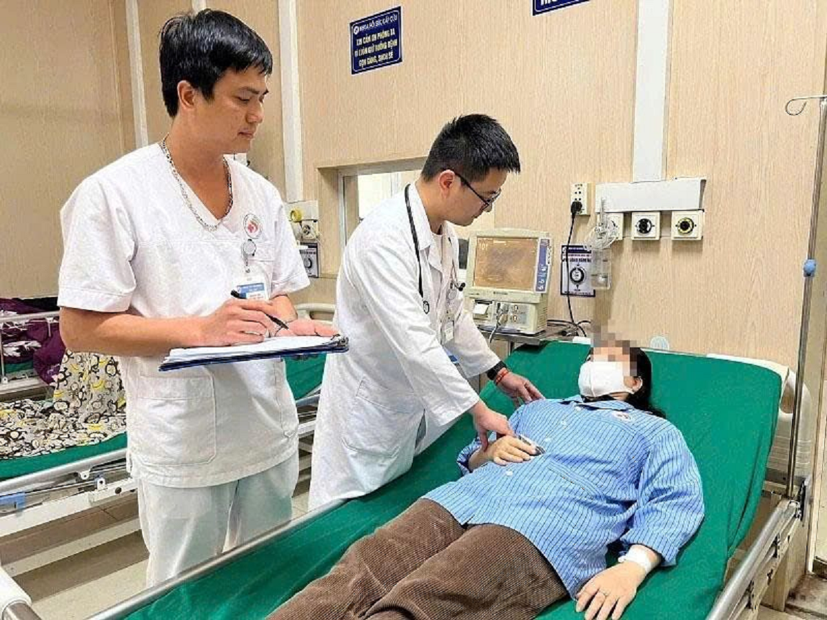 Trị cảm cúm theo cách "lạ đời", người phụ nữ bị hôn mê- Ảnh 1.