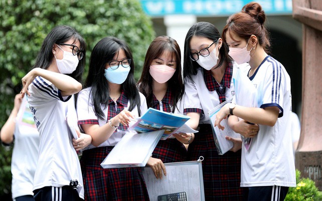 Nhiều trường đại học công bố phương án tuyển sinh 2026, tổ hợp C00 tiếp tục được ưa chuộng