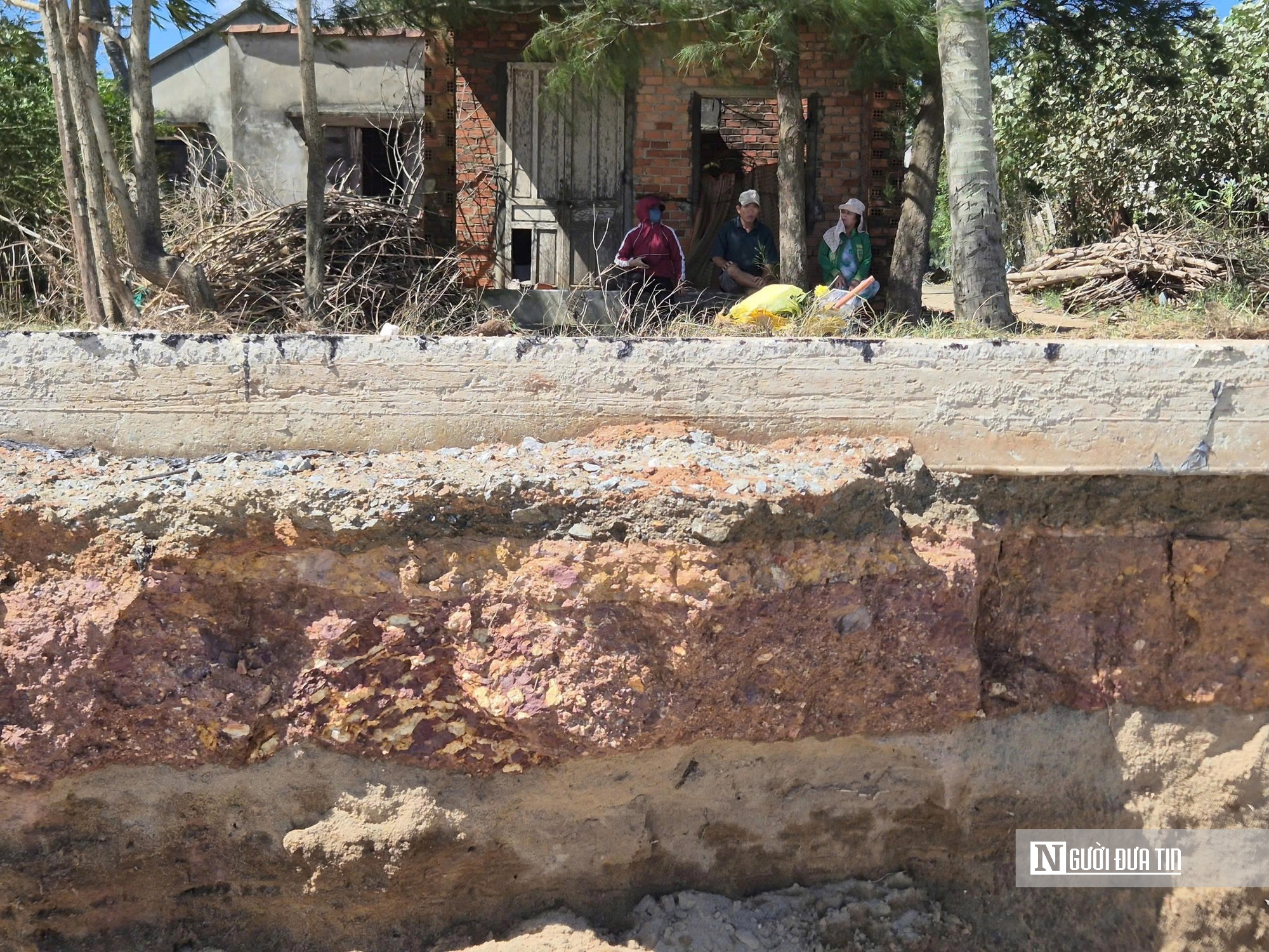 Cận cảnh cửa biển Quảng Ng&atilde;i dự kiến chi gần 1.000 tỷ đồng l&agrave;m k&egrave;- Ảnh 10.