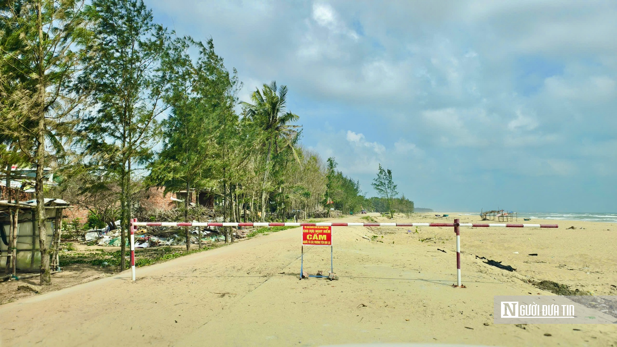 Cận cảnh cửa biển Quảng Ng&atilde;i dự kiến chi gần 1.000 tỷ đồng l&agrave;m k&egrave;- Ảnh 12.