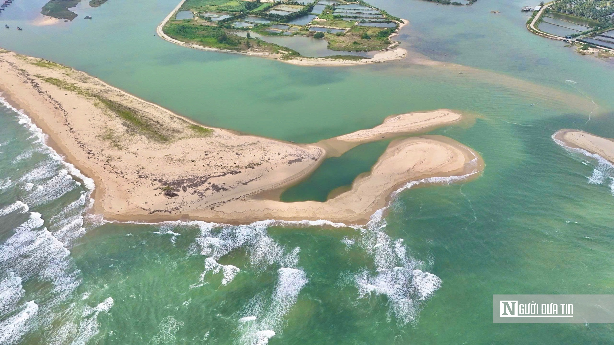 Cận cảnh cửa biển Quảng Ngãi dự kiến chi gần 1.000 tỷ đồng làm kè- Ảnh 3.