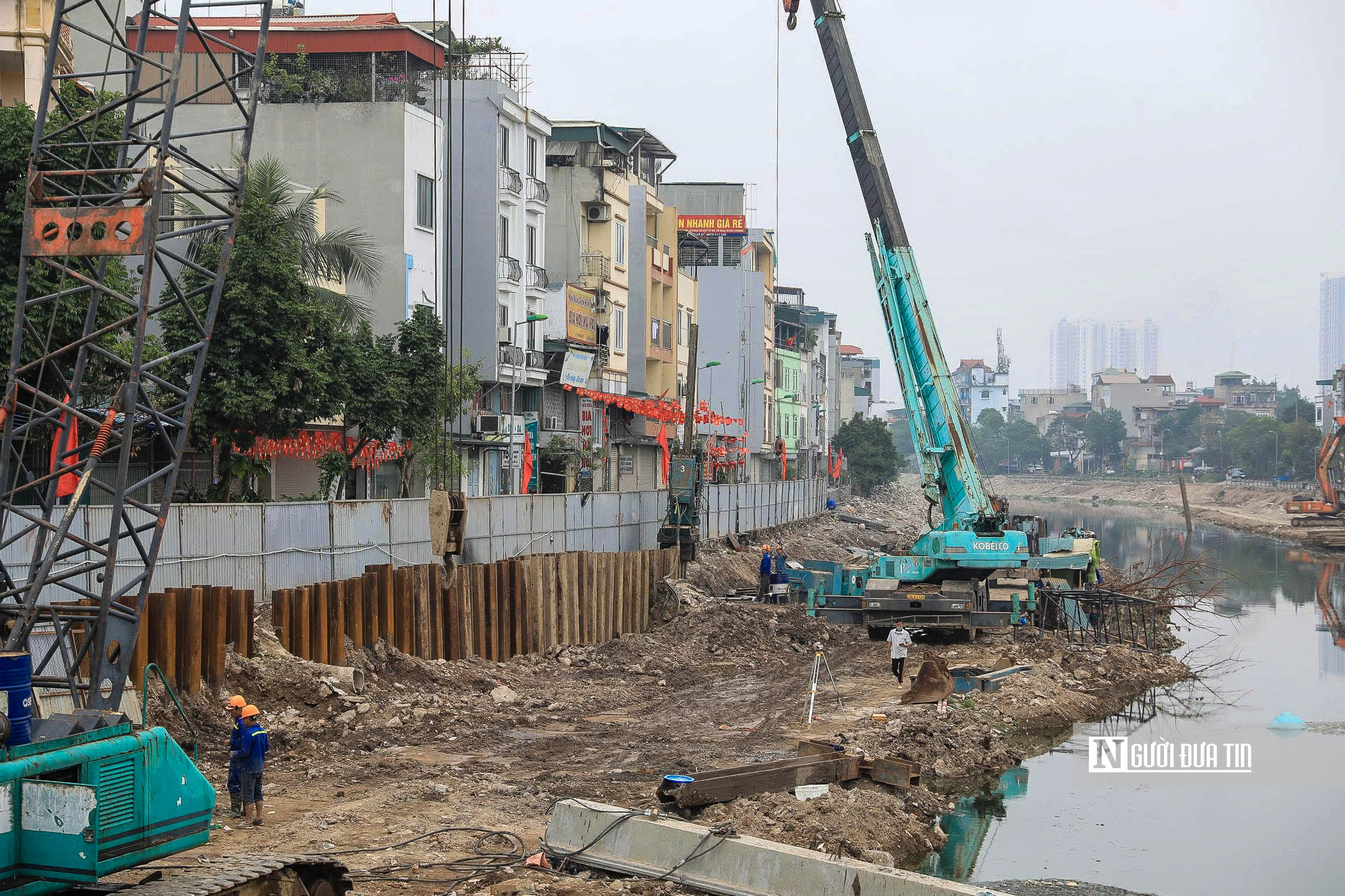 Cận cảnh thi công tại dự án chống ngập khẩn cấp tại Hà Nội - Ảnh 7.