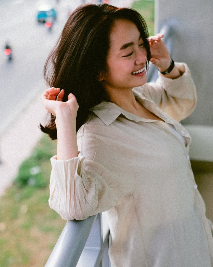 "Ngọc nữ trăm tỷ" màn ảnh Việt được đề cử 100 gương mặt đẹp nhất thế giới- Ảnh 9.