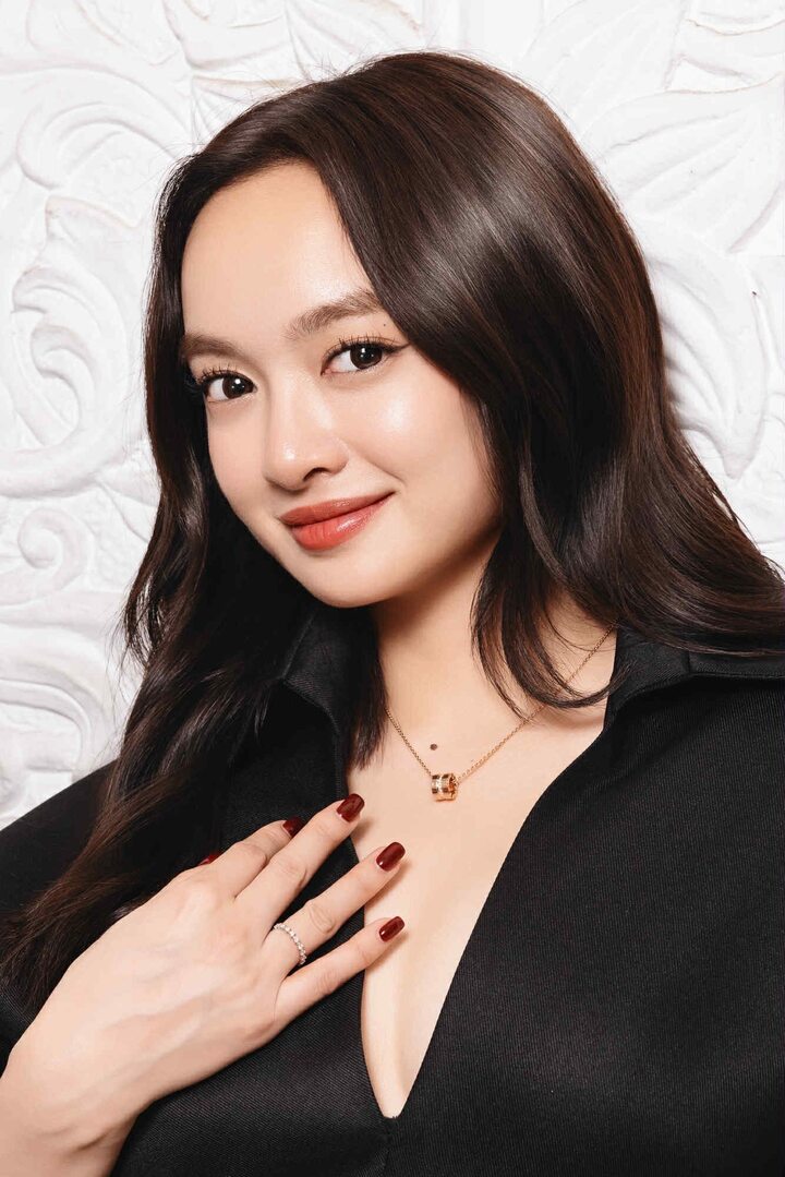 "Ngọc nữ trăm tỷ" màn ảnh Việt được đề cử 100 gương mặt đẹp nhất thế giới- Ảnh 2.