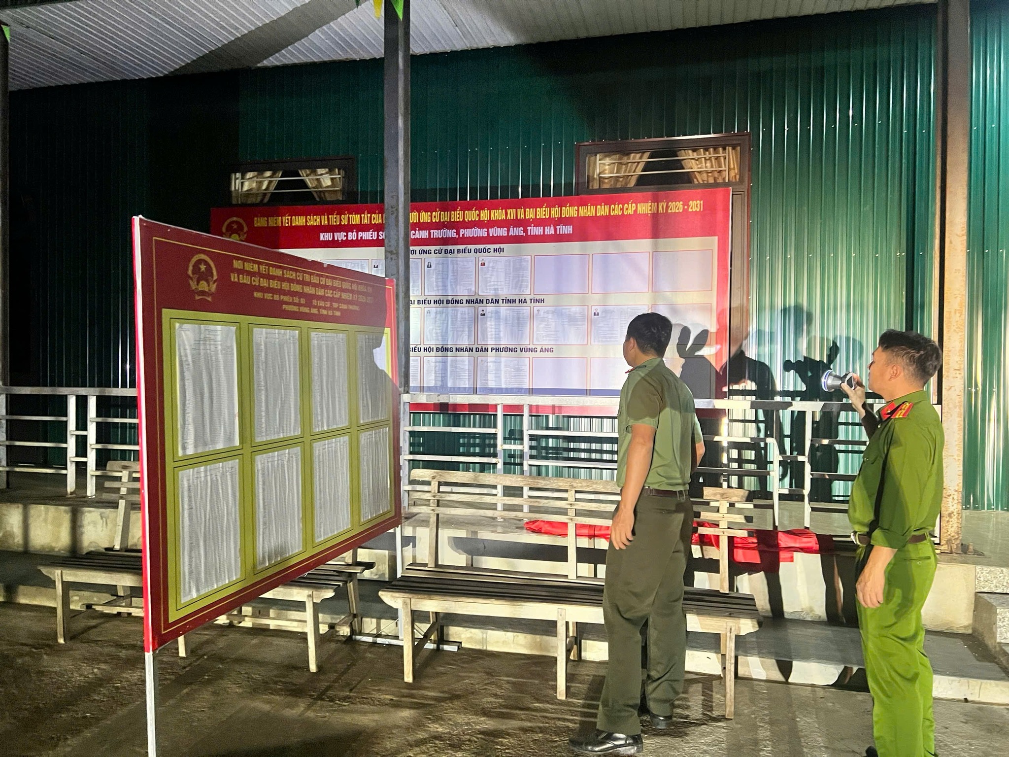 Hà Tĩnh: Tăng cường đấu tranh, xử lý các thông tin sai trái về cuộc bầu cử - Ảnh 3.