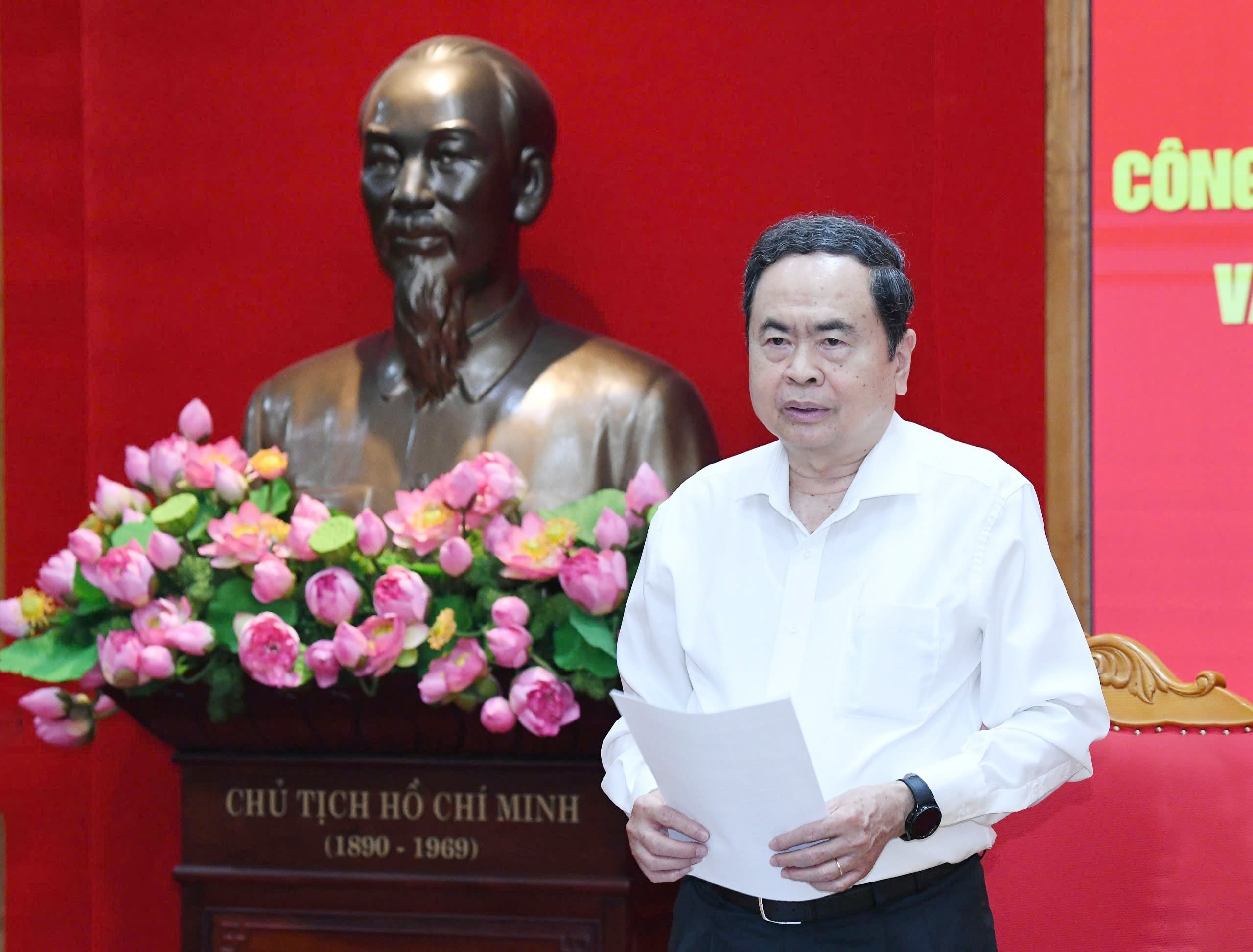 Công bố quyết định kiểm tra, giám sát đối với Ban Thường vụ Đảng ủy các cơ quan Đảng Trung ương - Ảnh 2.