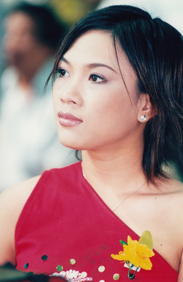 Nữ nghệ sĩ có sức ảnh hưởng bền bỉ bậc nhất của làng nhạc Việt, tuổi 45 tạo dấu ấn ở nhiều lĩnh vực - Ảnh 2.